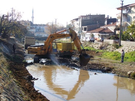 ARMUTLU da almalar Aralksz Devam Ediyor